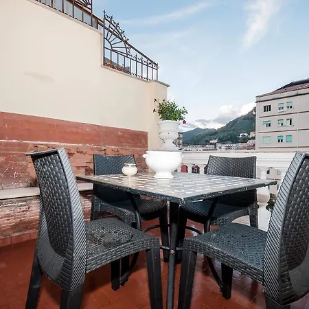 In Piazza Grande - شقة *