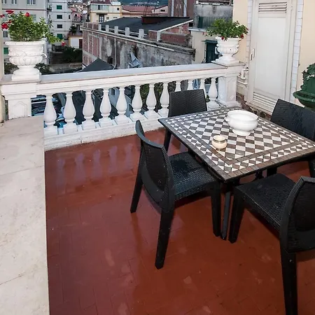 In Piazza Grande - شقة