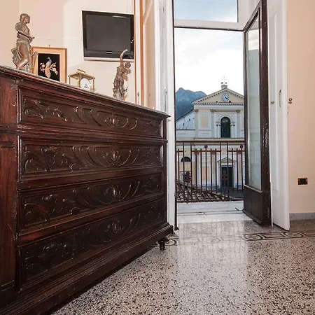 Apartment In Piazza Grande - Cava deʼ Tirreni