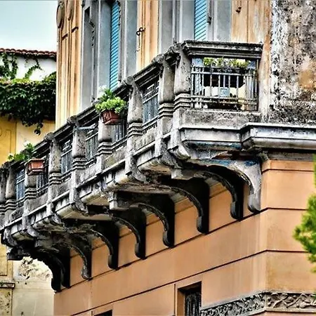 Apartment In Piazza Grande -